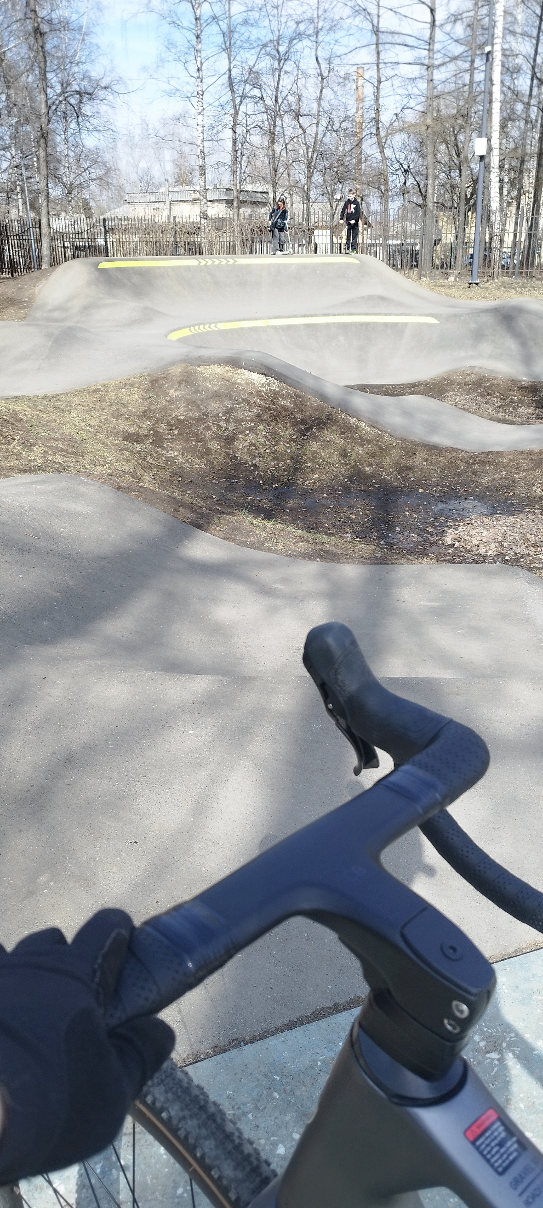 1800x4000