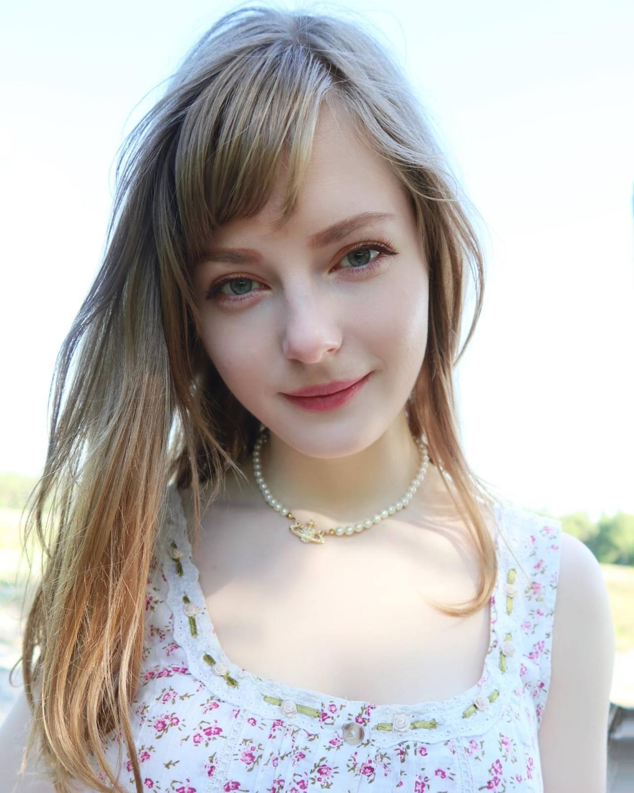 1280x1600