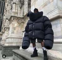 760x743