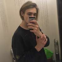 899x899