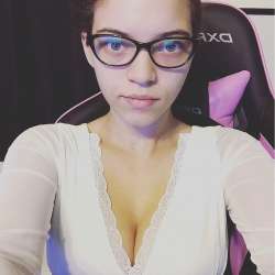 961x961