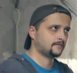 376x358