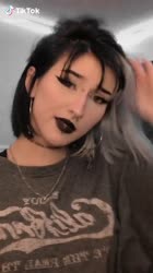 576x1024