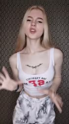 576x1024