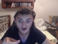 360x272
