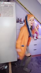 576x1016