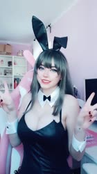576x1024