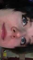 576x1024