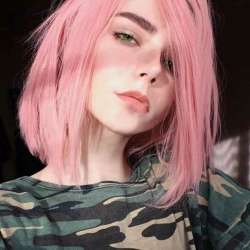 736x736