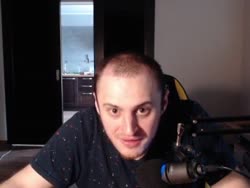 436x328