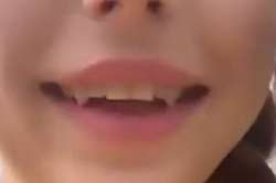 421x280