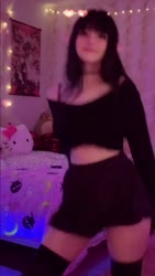 720x1276