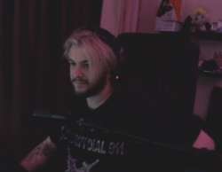327x255