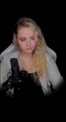 700x1280