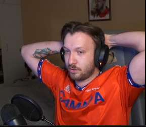 289x253