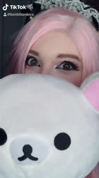 608x1080
