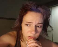 928x753
