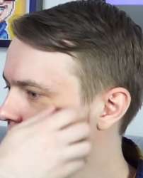 369x456
