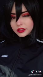 608x1080