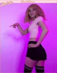 560x708