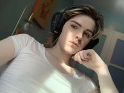 2048x1536