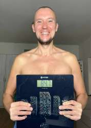 912x1280