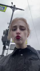 720x1280