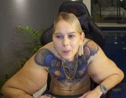 618x482