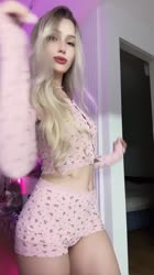 576x1024