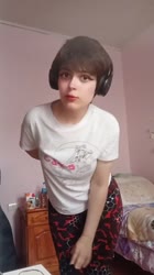 576x1024