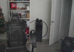 346x246