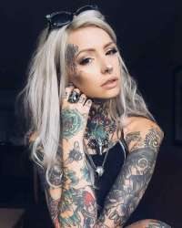736x920