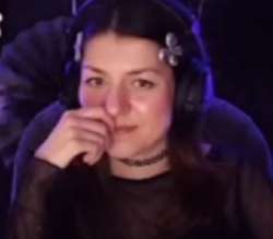 340x298