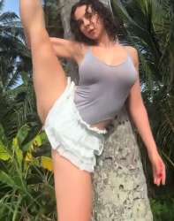 430x545