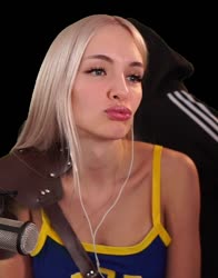 628x800