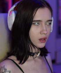 612x729