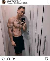 990x1200