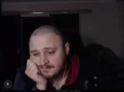 289x216