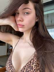 959x1280