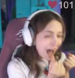 290x300