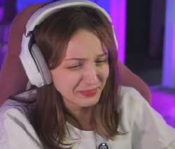 260x223