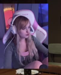 236x290