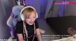 640x352
