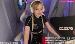 766x452