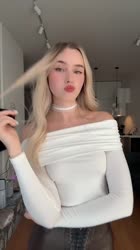 576x1024