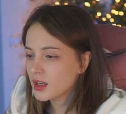 322x292