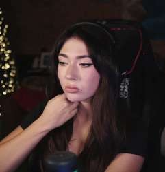 560x580