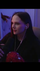 576x1024