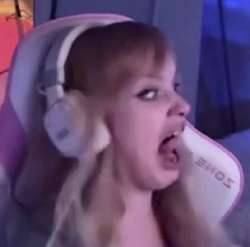 402x398