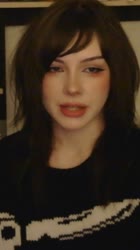 608x1080